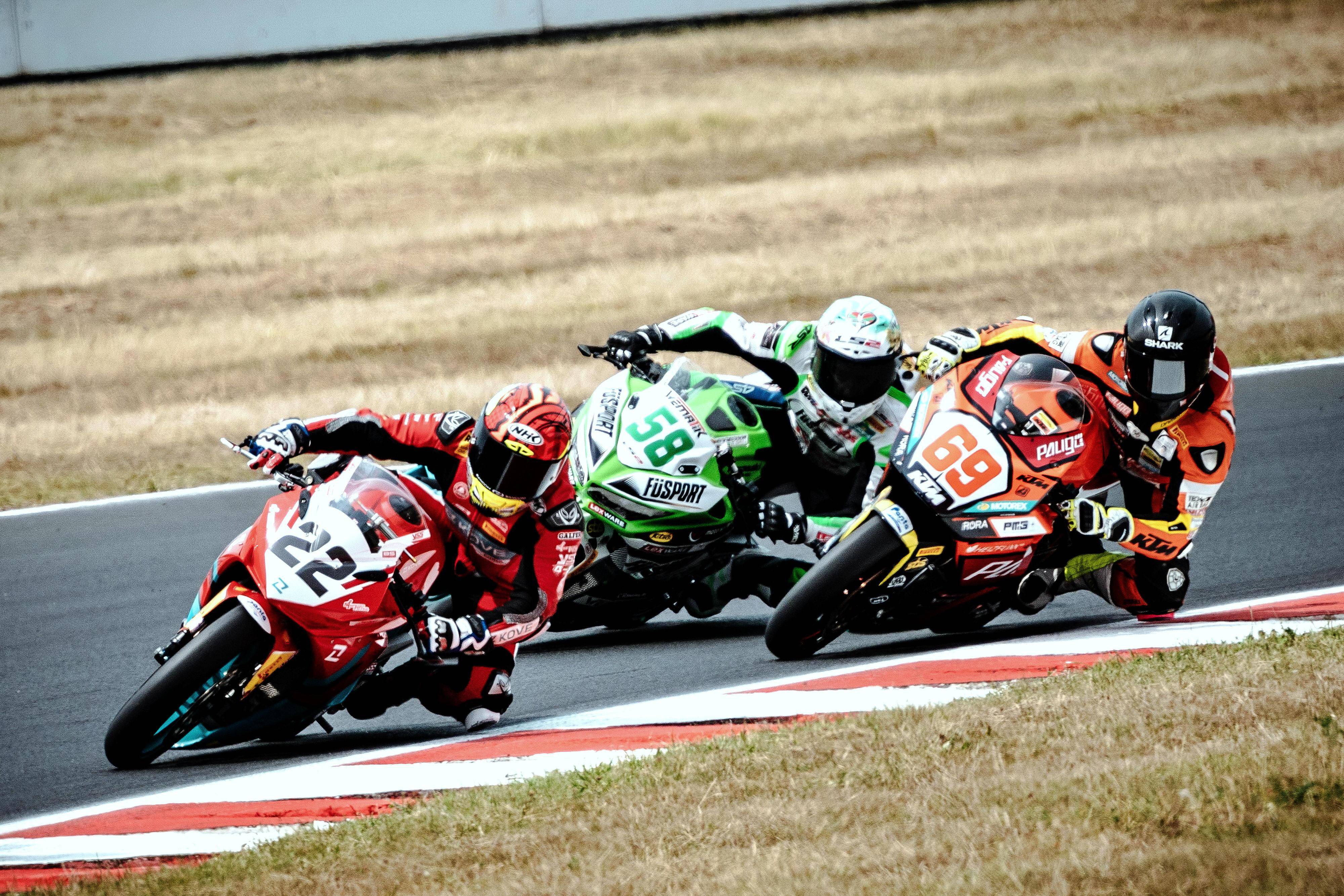 绝处逢生！比赛中球队从绝境中逆袭夺得胜利的简单介绍