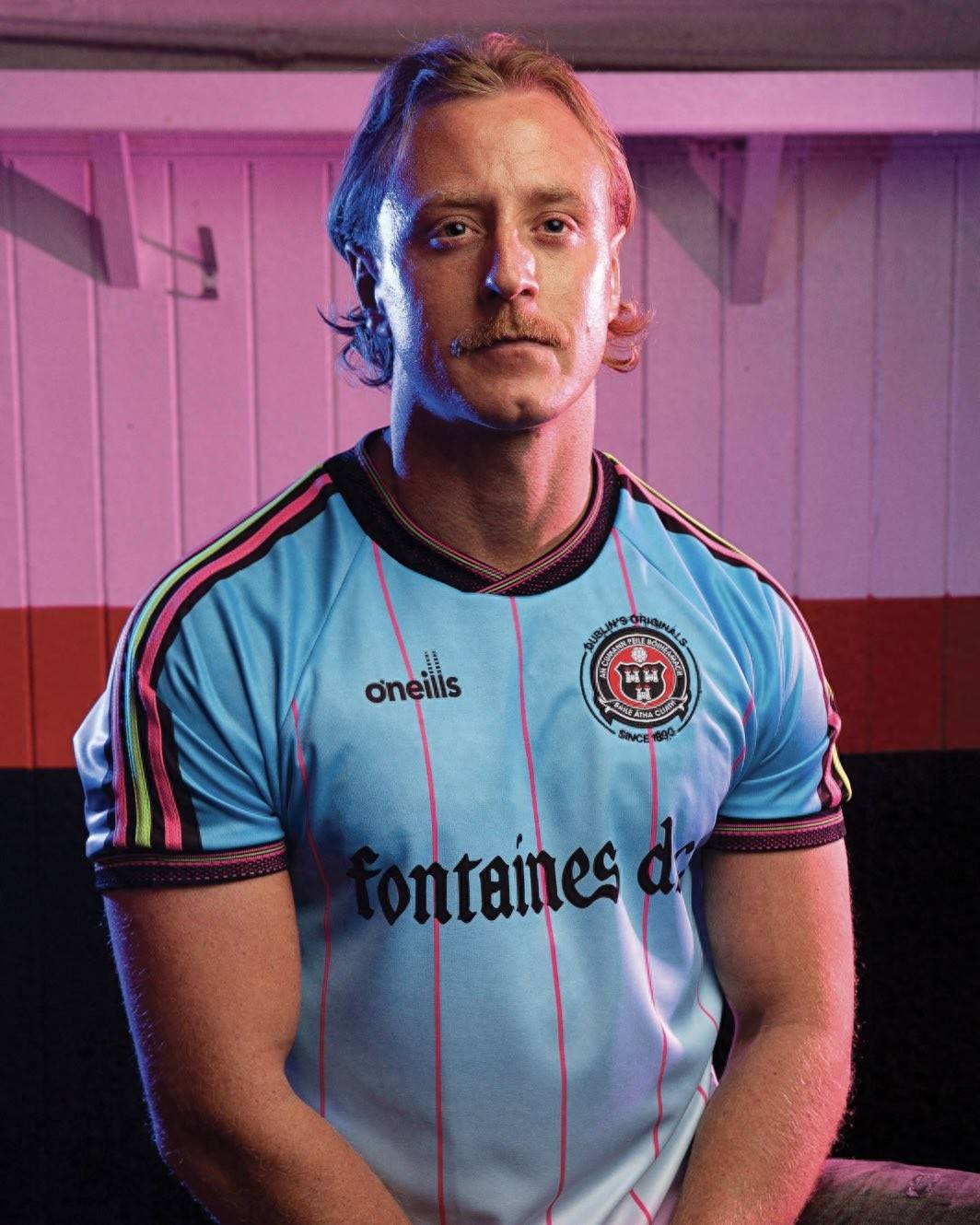 开云体育网页版登录入口-欧洲球员被评选为足球最佳外援，成为焦点