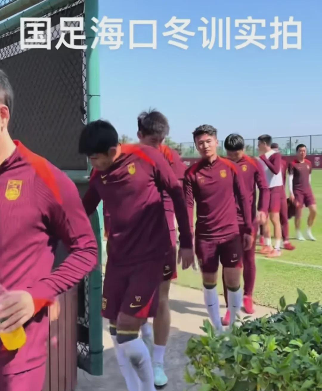 开云体育网页版-比赛气氛火热非凡，球队打出精彩表现！