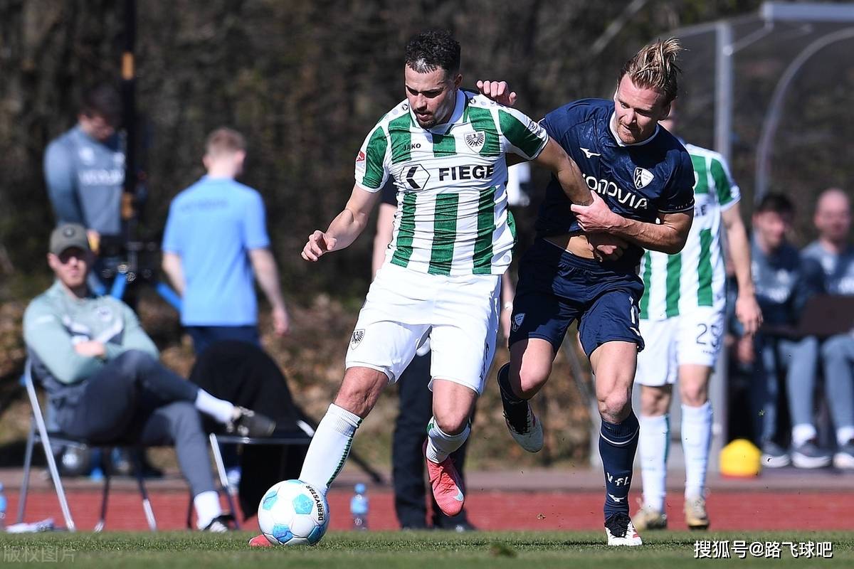 开云体育app下载-柏林赫塔主场大胜，保级形势渐趋乐观