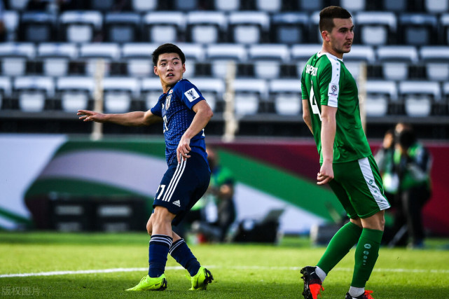 罗马出击，全队发挥出色占据优势的简单介绍