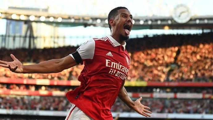 英超劲旅阿森纳足球俱乐部披荆斩棘