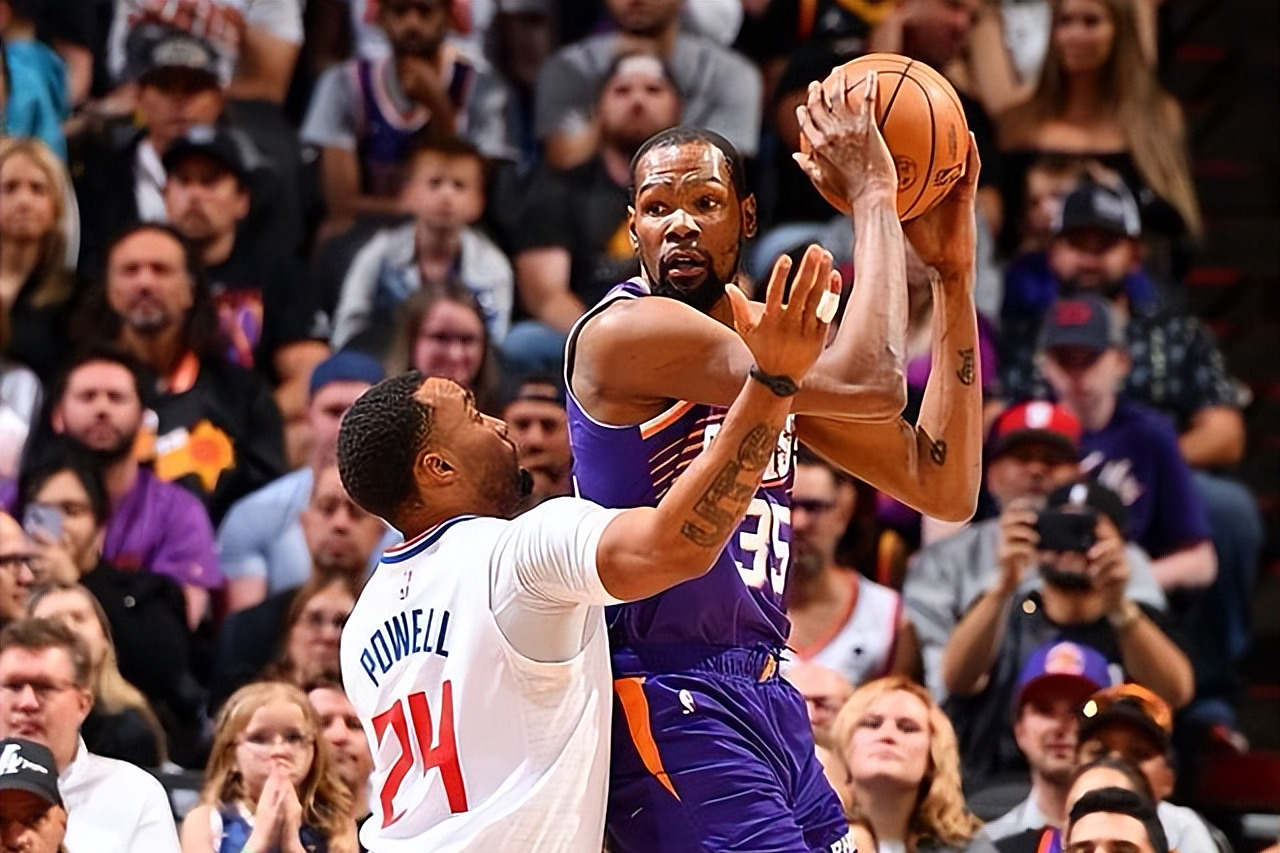 开云体育在线登录-西部强强对话，勇士再战马刺争夺总冠军的简单介绍