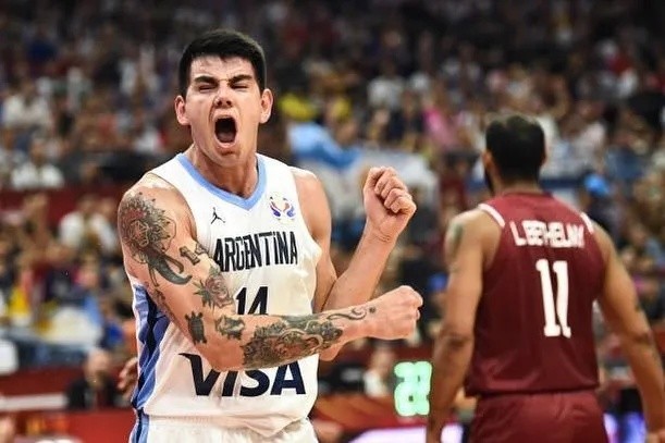 包含掘金幸运包揽阿根廷联赛，球队士气高涨的词条