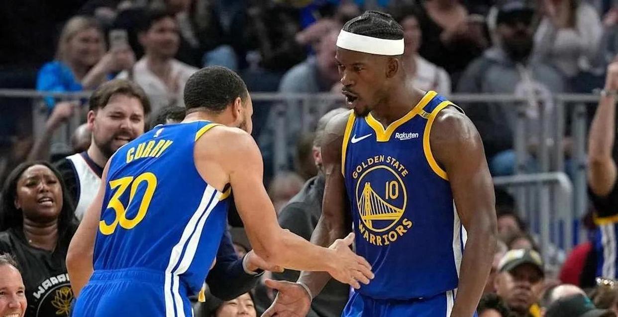 勇士客场大胜确保季后赛席位的简单介绍