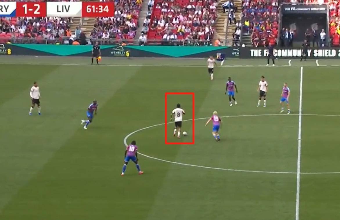 利物浦中场核心因伤休战,球队战斗力受损的简单介绍 利物浦中场核心因伤休战,球队战斗力受损的简单介绍