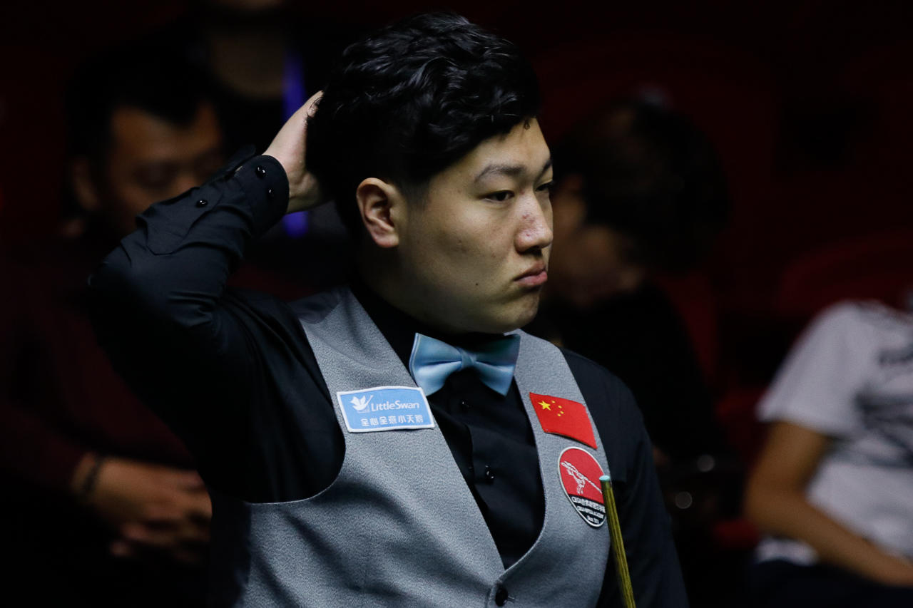 开云体育网站-包含雷克雅未克遭逆转，艰难晋级淘汰赛的词条