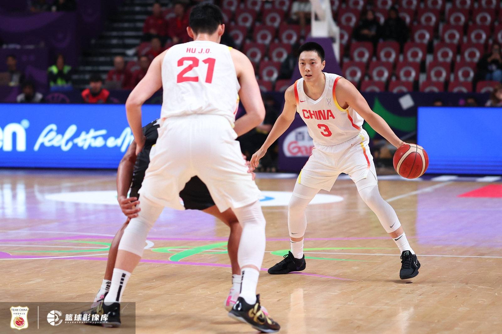 开云体育app下载-天津男篮客场挑战失败，惜败收场